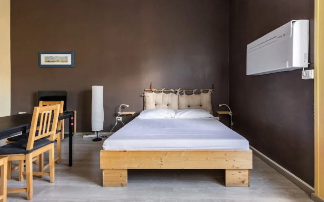 Black Sand Studio by Wonderful Italy