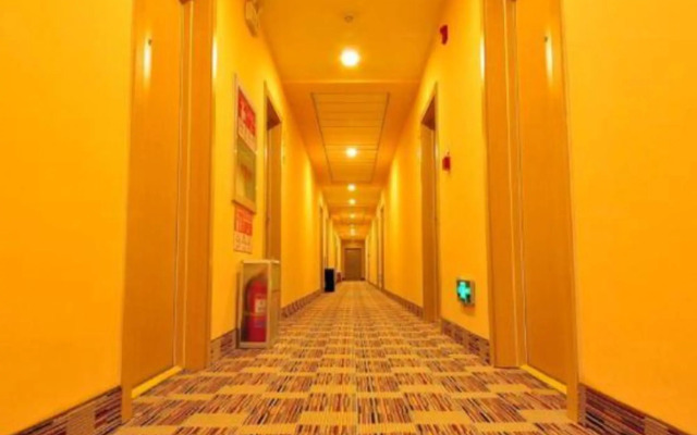 Grace Inn Hotel (Jinan Zhangzhuang Road Shandong International Convention and Exhibition Center)
