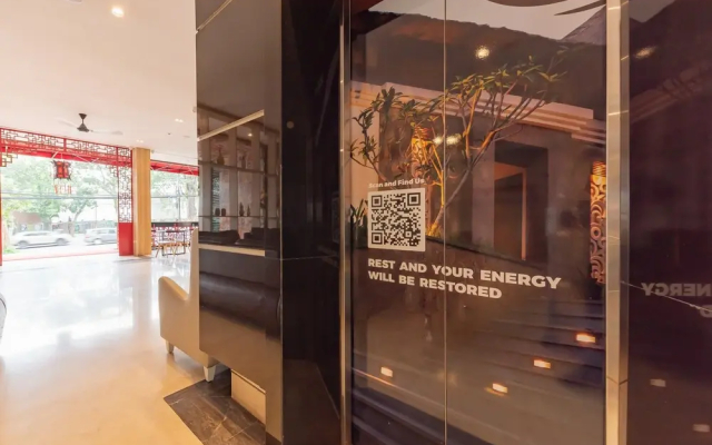 RedDoorz Premium near Paris Van Java Mall