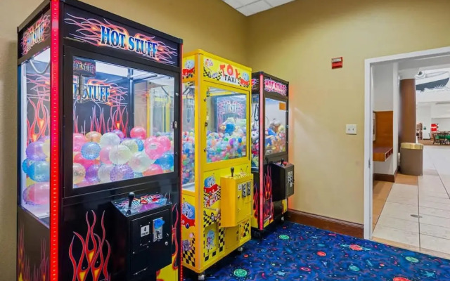 1BR Free Shuttle to Disney Parks