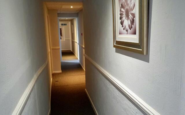 Danilton Hotel