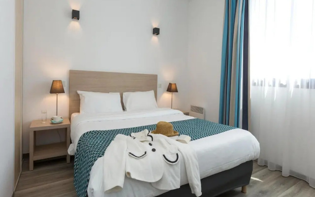 Apartment in La Rochelle Near the Beach