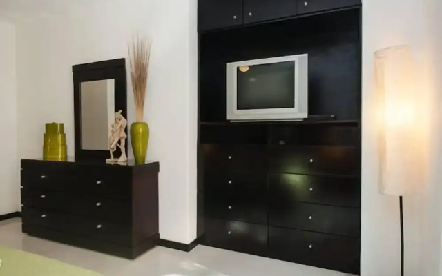 Via Tendenza Island By Playa Paradise