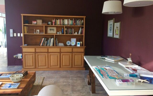 The Mantarraya Outpost Bed & Breakfast