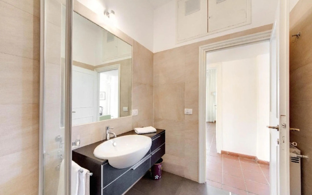 Rhome Apartments Latini