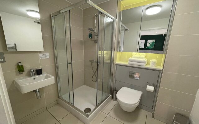 Quay Apartments Manchester