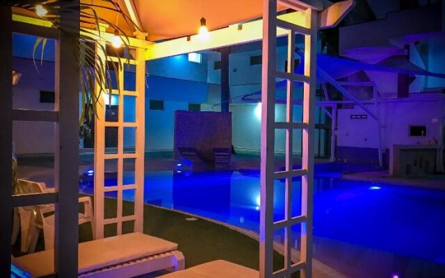 Sara Suites Ixtapa