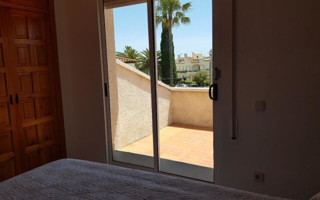 Casa Fragata con Jardin y Vista Mar - 102D