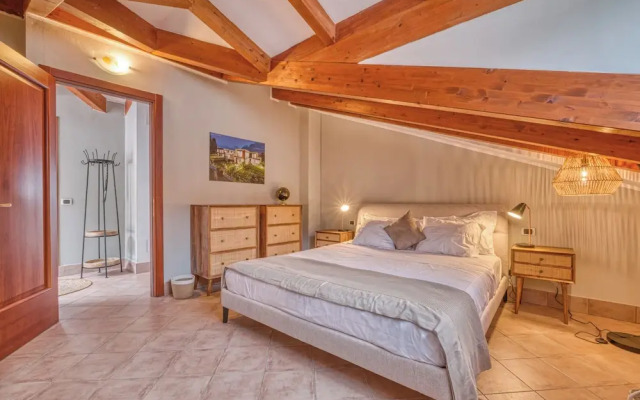 Villa Luce del Sol with Pool - L