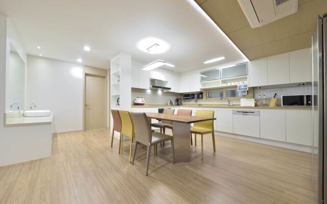 Geoje Jisefo Family Residence