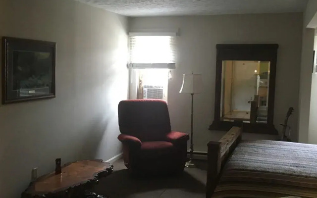 Three Rivers Studios