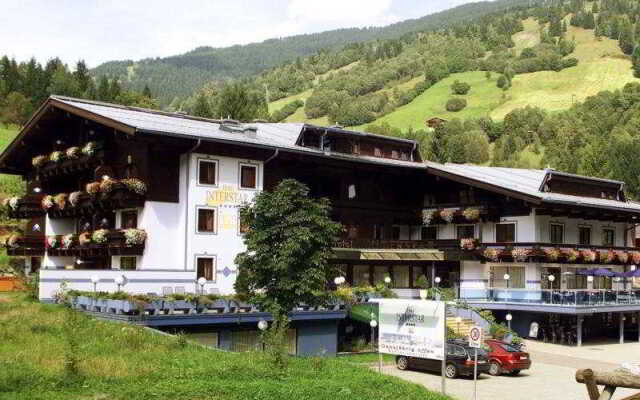 Saalbach Suites by ALPS RESORTS