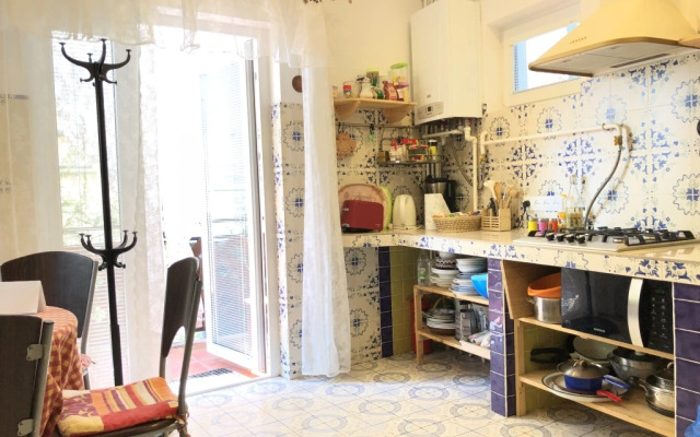 Guest House na Sokhanya 10B