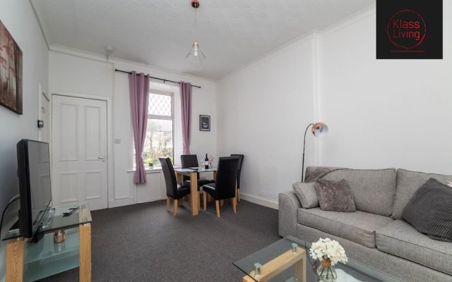 One Bedroom Apartment by Klass Living Serviced Accommodation Coatbridge - Albion Apartment with Wifi and Parking