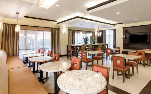 Baymont by Wyndham Jewett