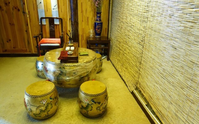 Dali Ting Ongoing Inn