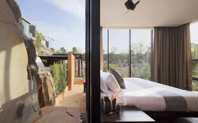Nhapha Khao Yai Resort