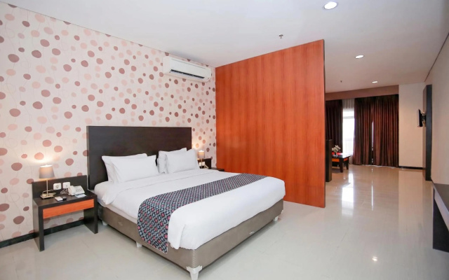 Parkside Mandarin Hotel Pekalongan – Guest Rooms – Pekalongan