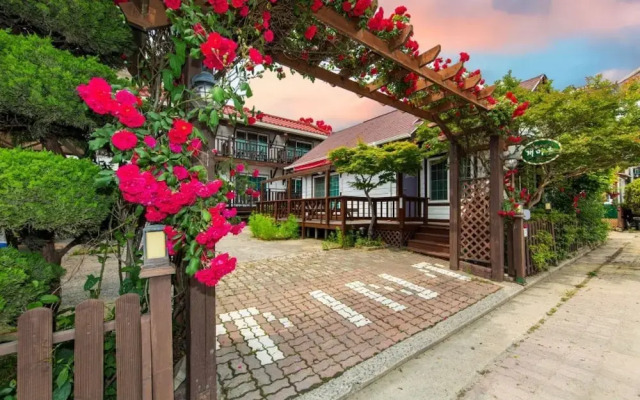 Boryeong Gemichon Pension