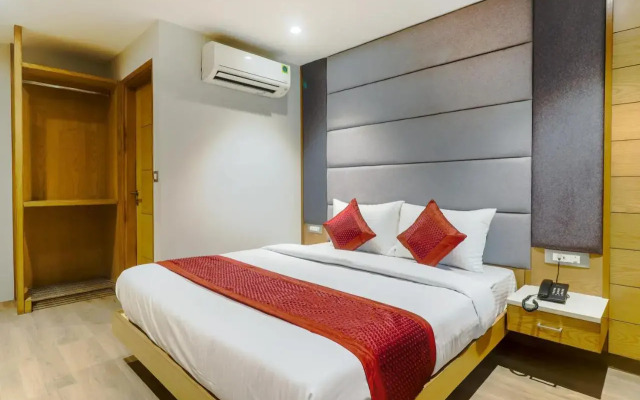 Hotel Bricks, Karol Bagh, New Delhi