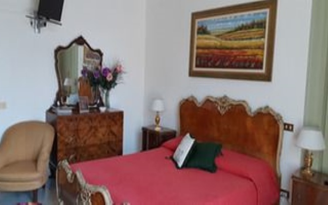 Cavour il Conte Camillo Bed&Breakfast