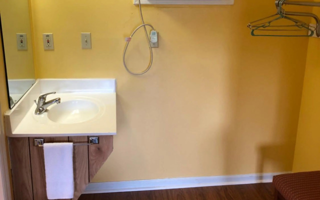 Americas Best Value Inn Jonesville