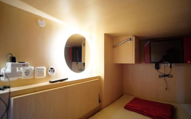 INAP at Capsule Hostel