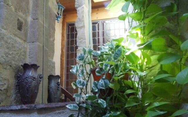 Riverside Home Cottage