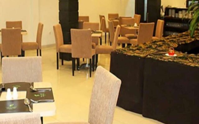 The Summit Siliwangi Hotel