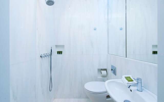Beautiful 4BR Family Home in Leafy SE London