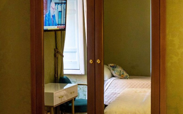 Trevi Qq Rooms