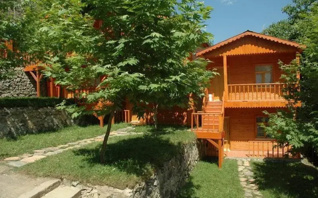 Kapuzbasi Selale Motel