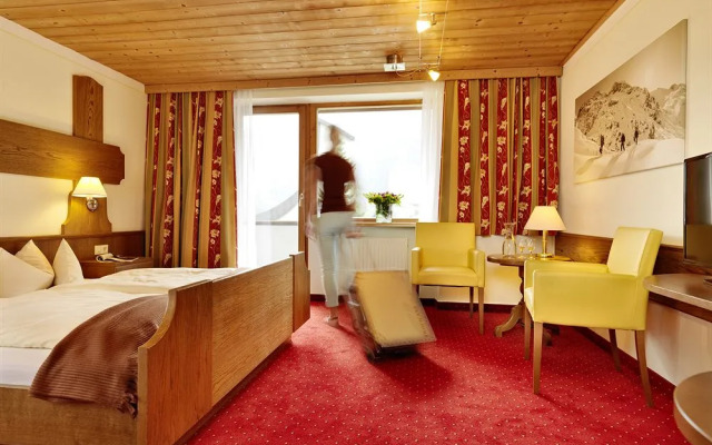 Hotel Weisseespitze
