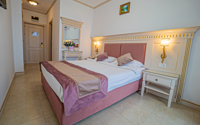 Hotel Sulina International