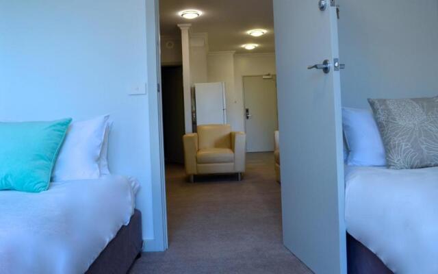 Mansfield Apartments