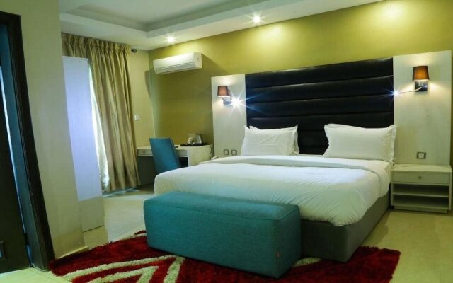 Golden Tulip Essential Benin City