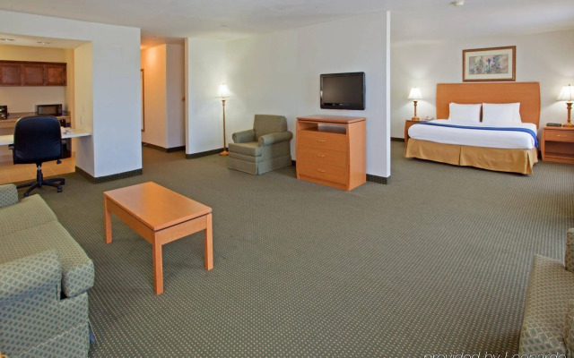 Holiday Inn Express Hotel & Suites Columbus