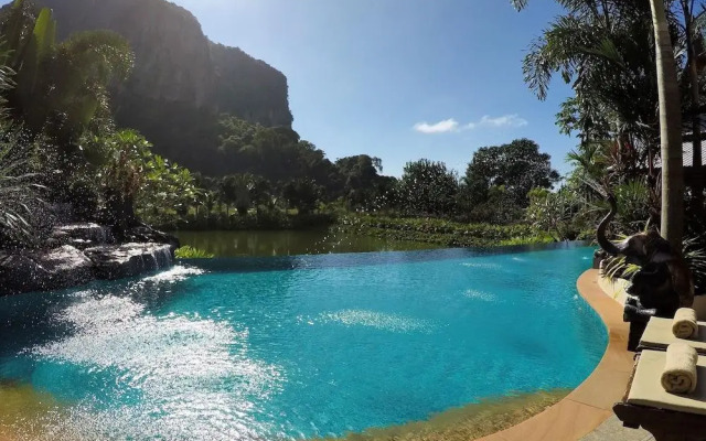 Villa Saifon 5 Bedroom Pool Villa