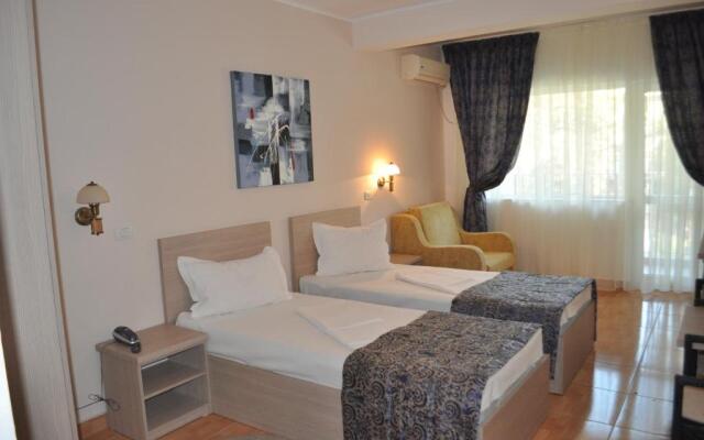 Hotel Regal