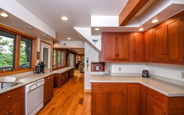 Sunshine Daydream 5 Bedroom House