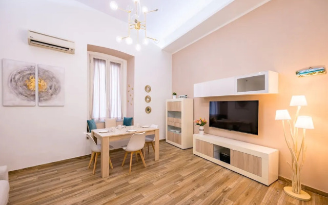 Carlo III Apartment by Wonderful Italy