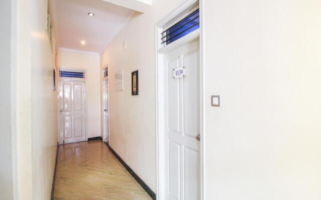 OYO 14552 Kingston Residency