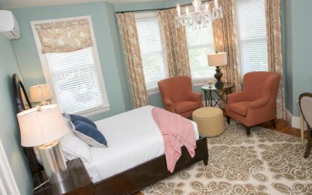 Frederick Inn Bed And Breakfast