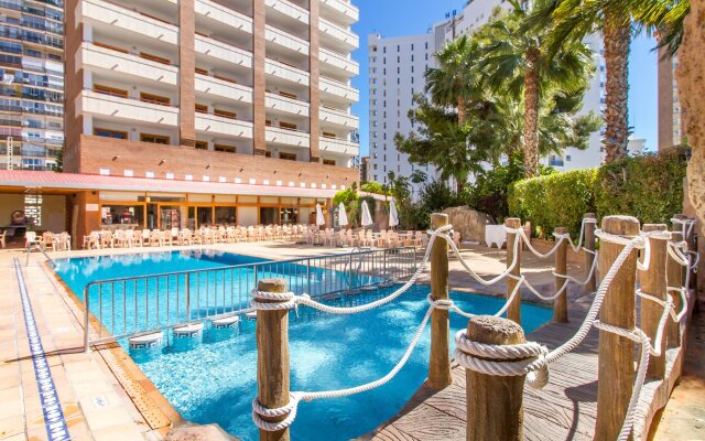 Apartamentos La Era Park