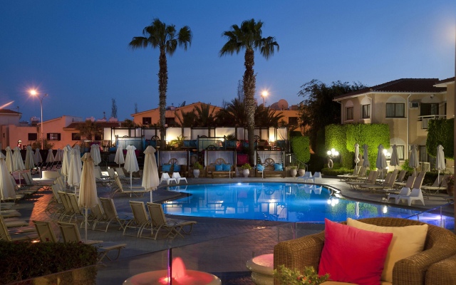 King Jason Paphos - Designed for Adults By Louis Hotels