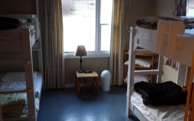 HI-Cabot Trail Hostel