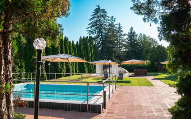 Villa Sederkyn Apartmanház