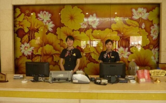 JUN Hotels Henan Zhengzhou Zhongmou County Wanbang Market