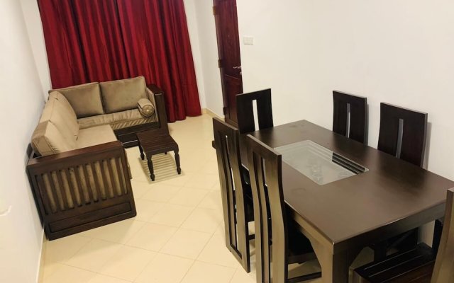 R4 Crescent Stay Colombo Apartment