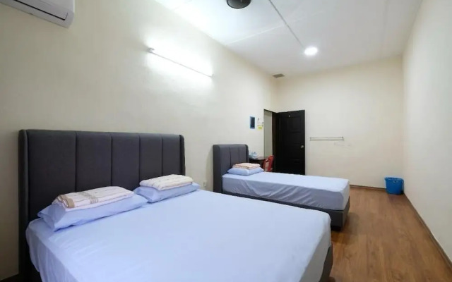 CLP Home near Sri Muniswarar Temple 2